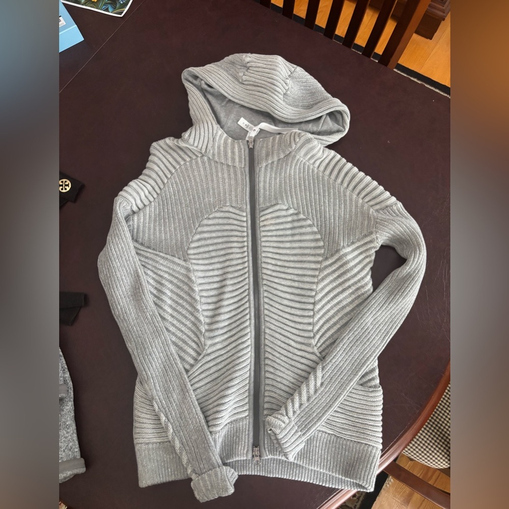 Lululemon Gray sweater - size 10 RARE!